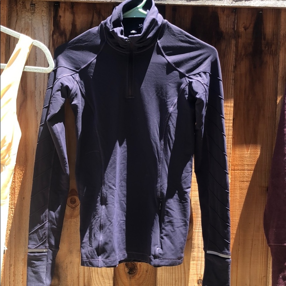Lululemon Frost 1/2 Zip- Black grape - Picture 4 of 7